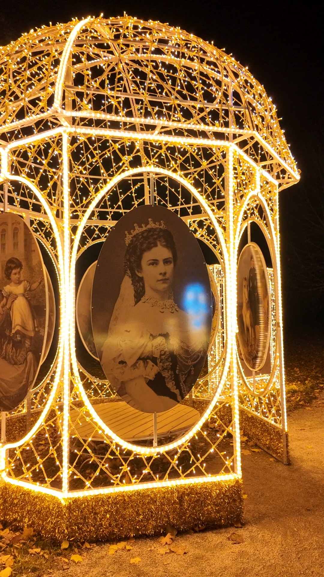 #storyoflights bejegyzés